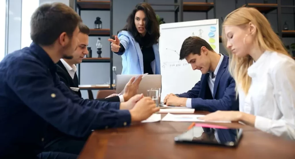 Dominant Insan Ne Demek